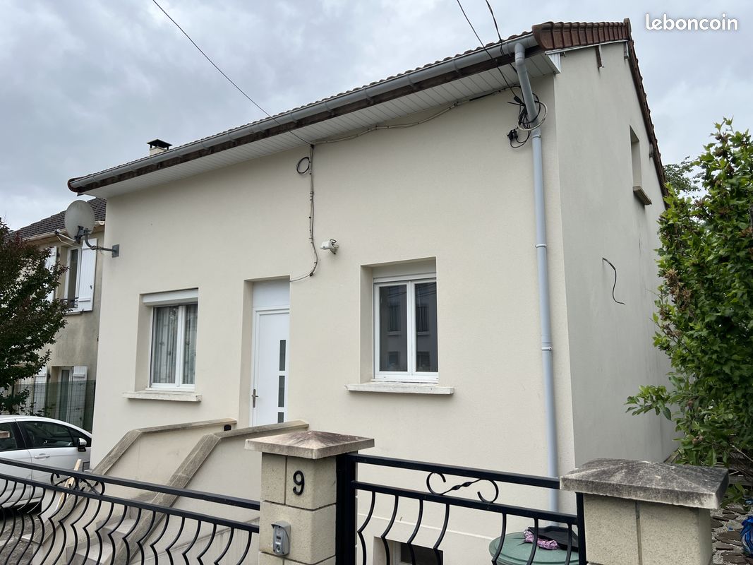 Maison 5 pièces 100 m² · à Fosses · 100 m² · 329 500 €