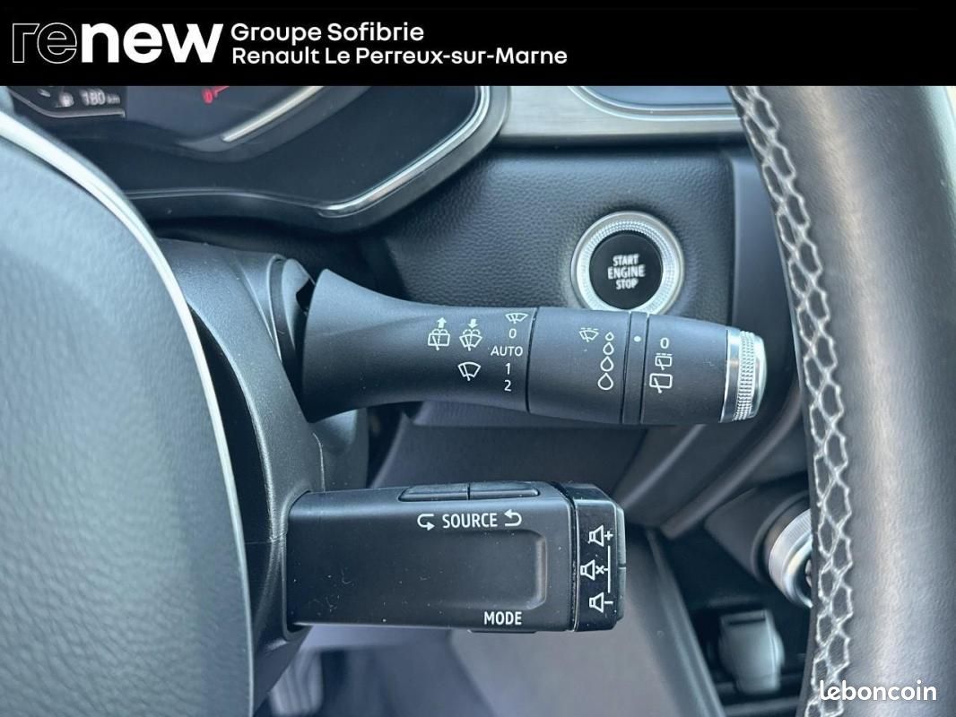 Renault Captur TCe 130 FAP Intens (image 20)