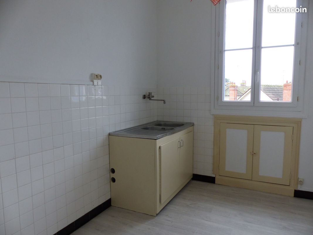 Appartement 3 pièces 53 m² · à Migennes · 53 m² · 470 €/mois