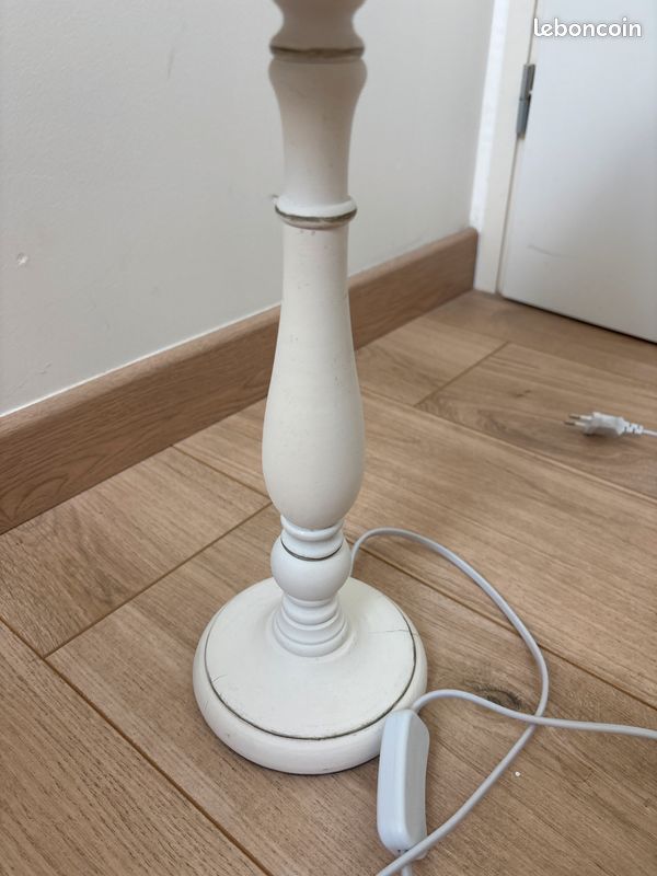 Lampe à poser (image 2)