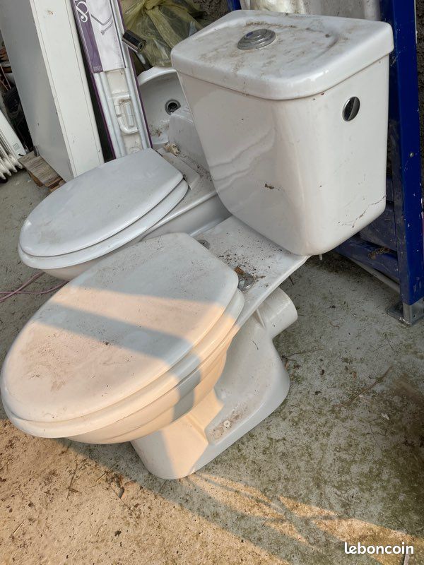 Wc (image 2)