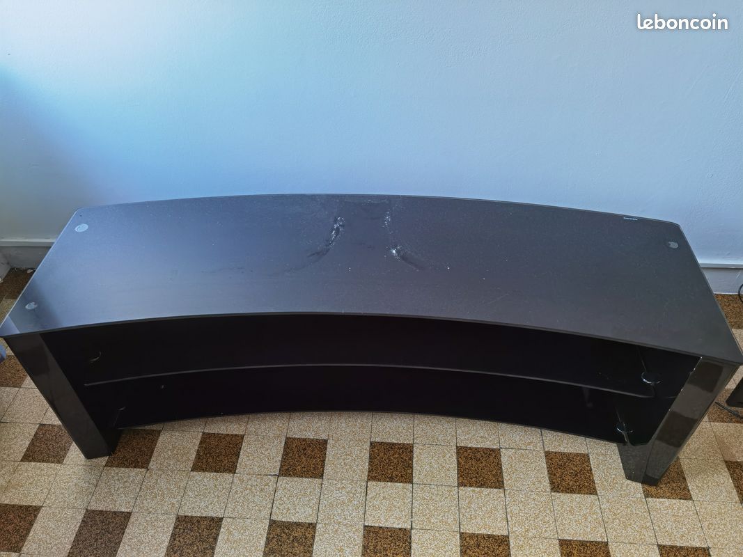 Table téléviseur (image 1)