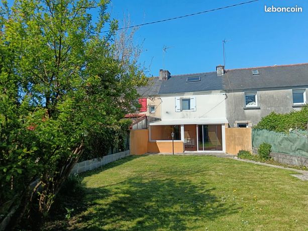 Maison de ville avec jardin clos