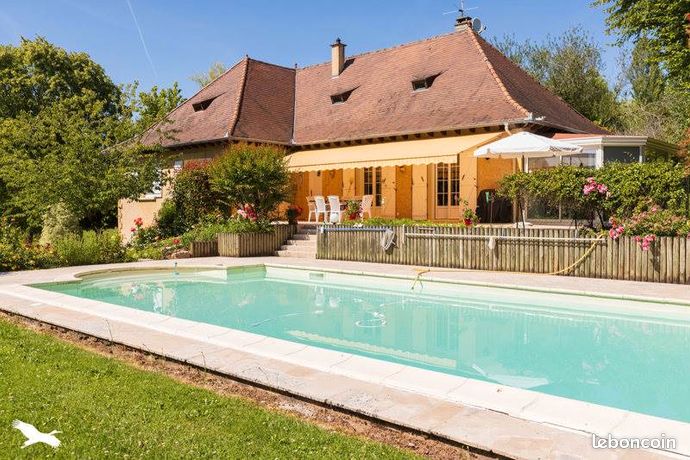 Pavillon 5 pièces 186 m²