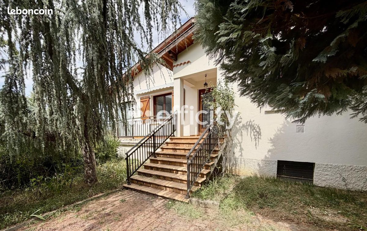 Maison 3 pièces 100 m² · à Foix · 100 m² · 260 000 €