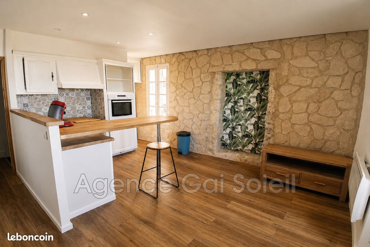 Maison 3 pièces 60 m² · à Puissalicon · 60 m² · 640 €/mois