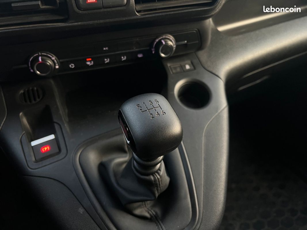 Citroën Berlingo XL 1.2 GPF S&S 110 cv Ecran Multimedia (image 8)