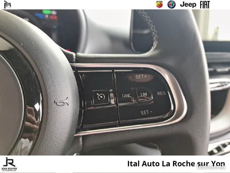 Abarth 500 e 155ch 42kWh Pack 4cv (PRIME CEE 3600 DEDUITE) (image 9)