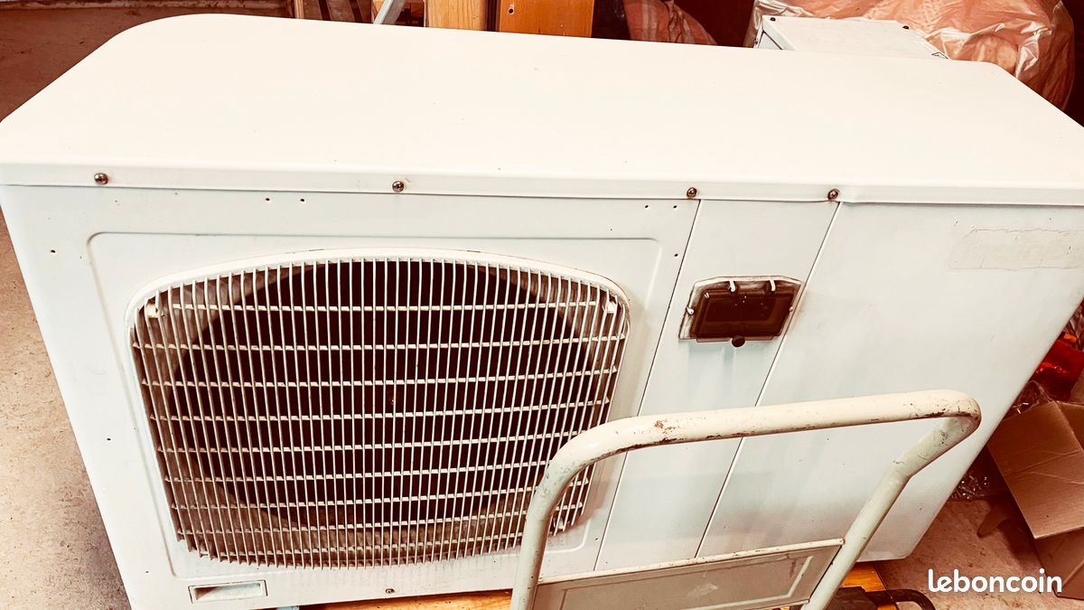PAC Air/Eau 8 kW TECHNIBEL Réversible – Bon état – ou Pièces Équipements complets (image 1)