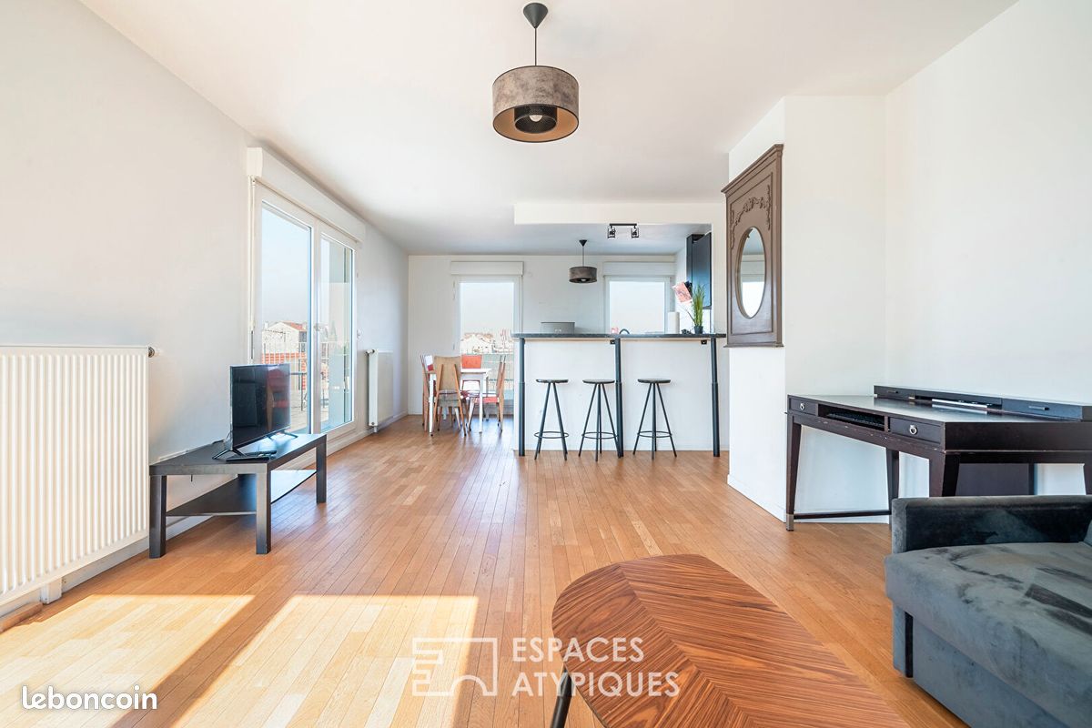 Appartement 5 pièces 104 m² · à Pantin · 104 m² · 572 000 €