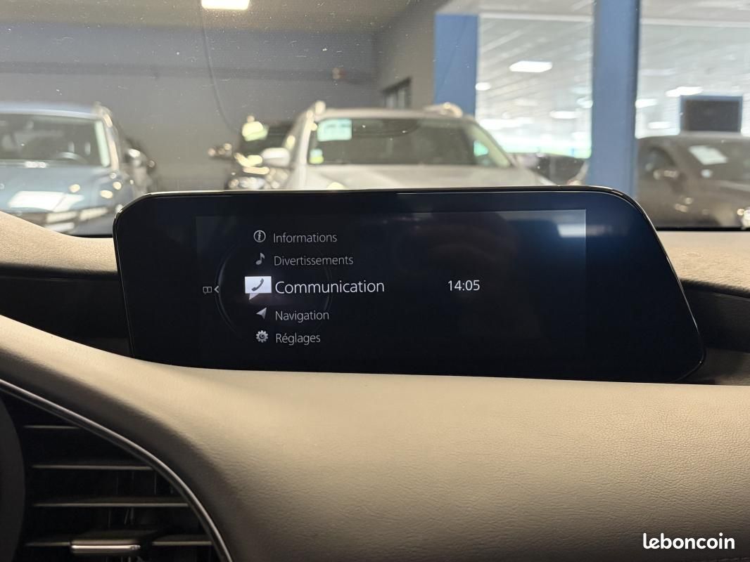 Mazda 3 2.0 e-Skyactiv-X Mild-Hybrid (image 16)
