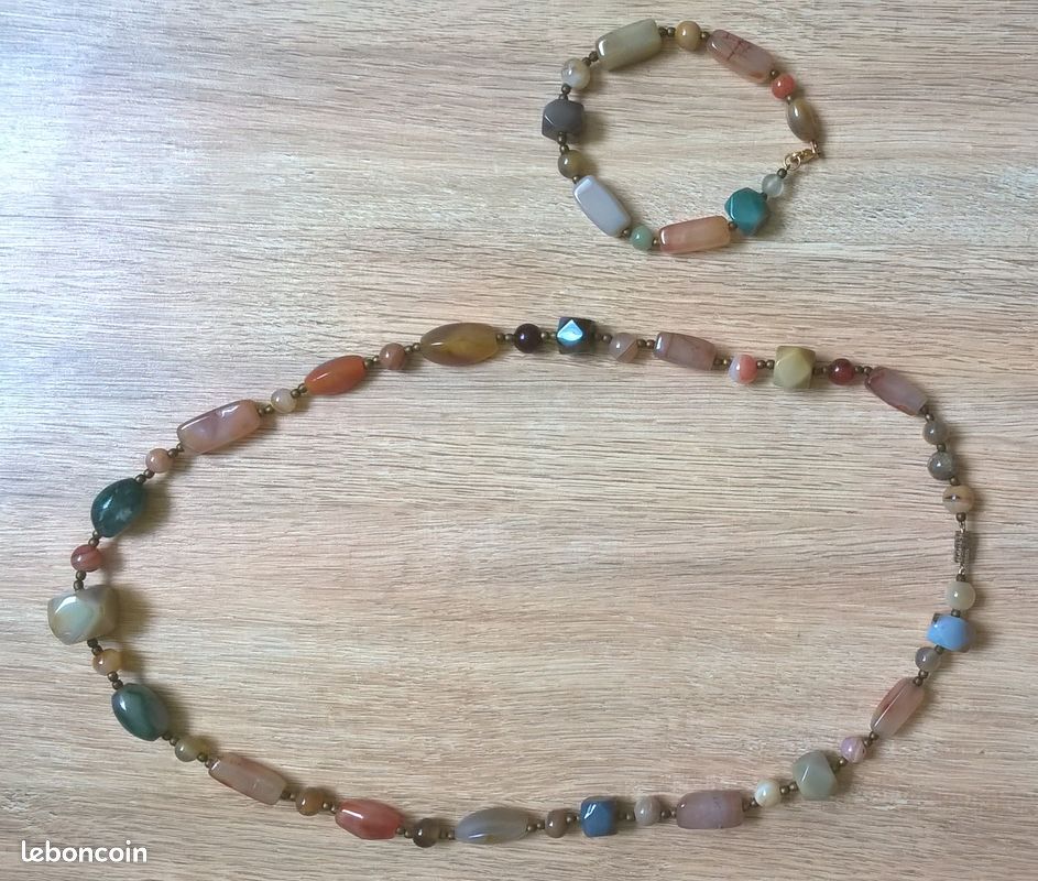 Parure de bijoux en pierres naturelles : bracelet + collier (image 1)