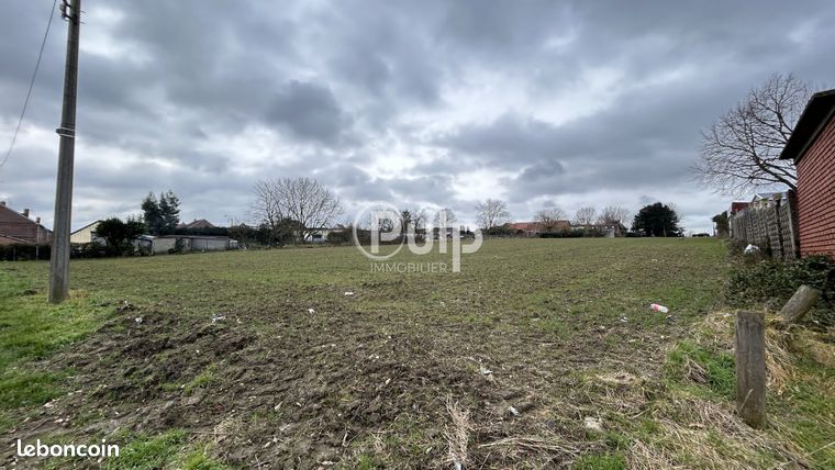 Terrain 4 906 m² Divion
