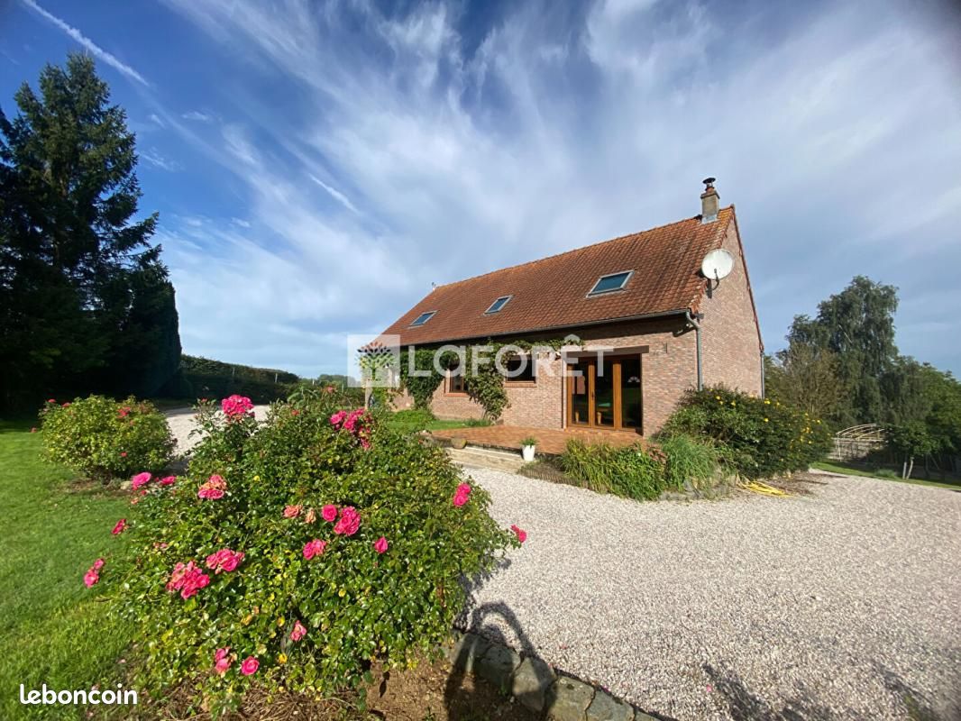 Maison 5 pièces 204 m² · à Hesdin-la-Forêt · 204 m² · 335 000 €