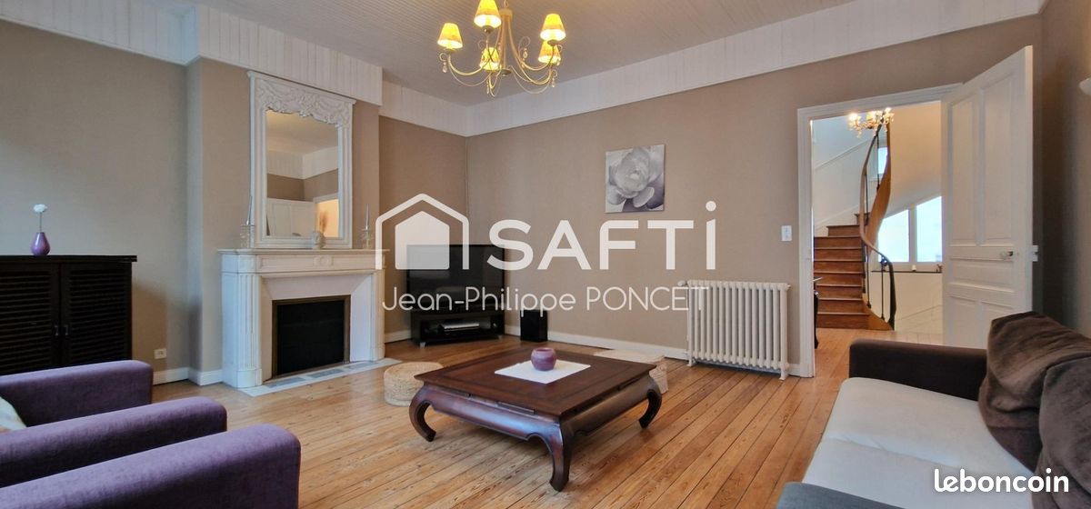 Maison 6 pièces 161 m² · à Saint-Quentin · 161 m² · 189 000 €