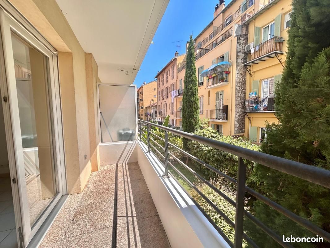 Appartement 1 pièce 24 m² · à Nice · 24 m² · 700 €