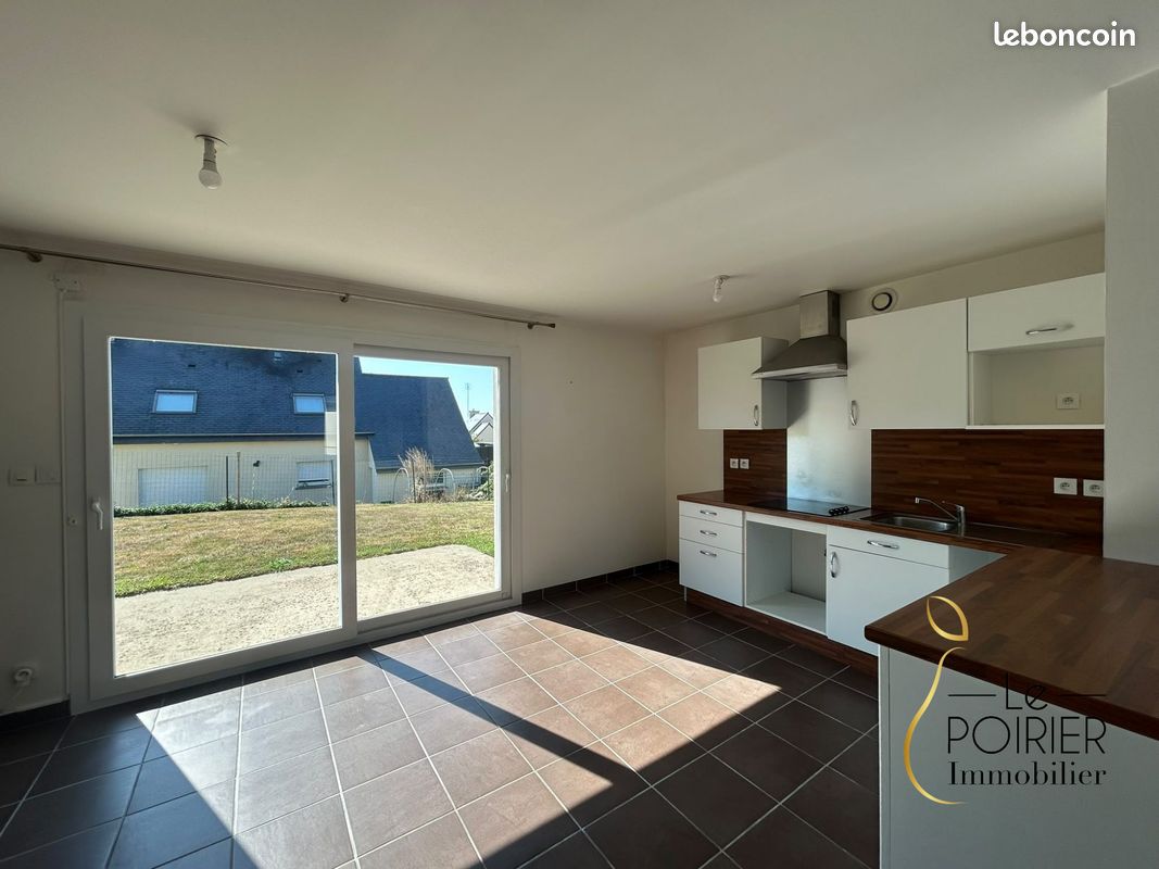 Maison 5 pièces 84 m² · à Lamballe-Armor · 84 m² · 880 €