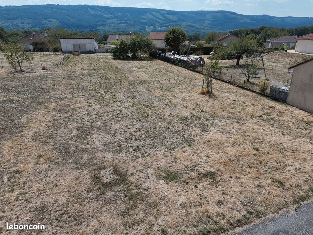 Terrain 1414 m² · à Laurière · 1 414 m² · 25 000 €