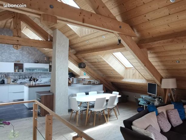 Maison 13 pièces 219 m²