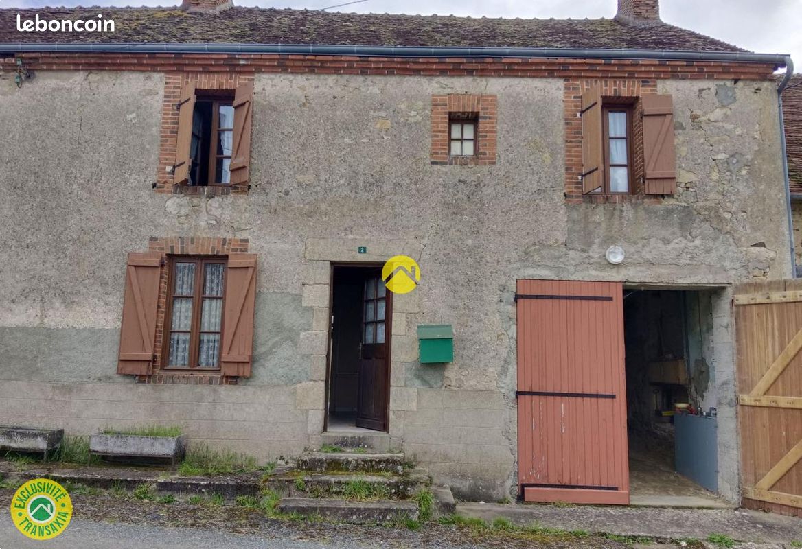 Maison 4 pièces 85 m² · à Chéniers · 85 m² · 40 000 €