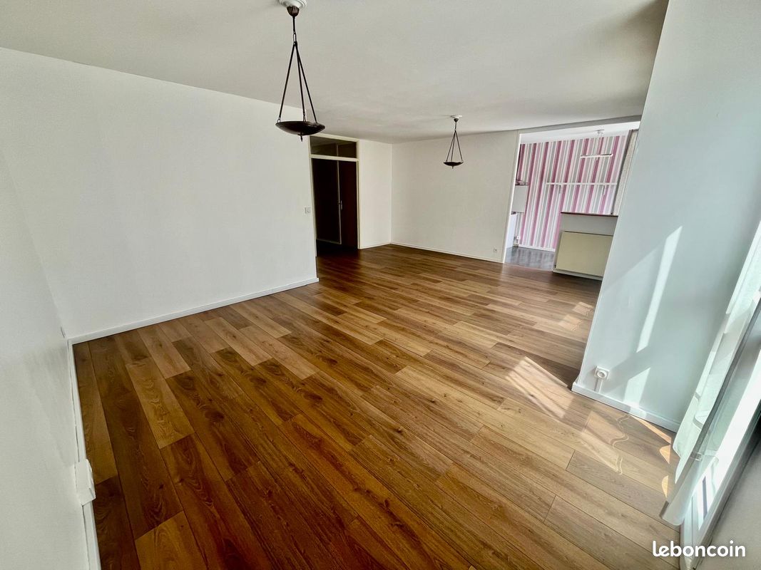 Appartement 3 pièces 84 m² · à Castanet-Tolosan · 84 m² · 217 000 €
