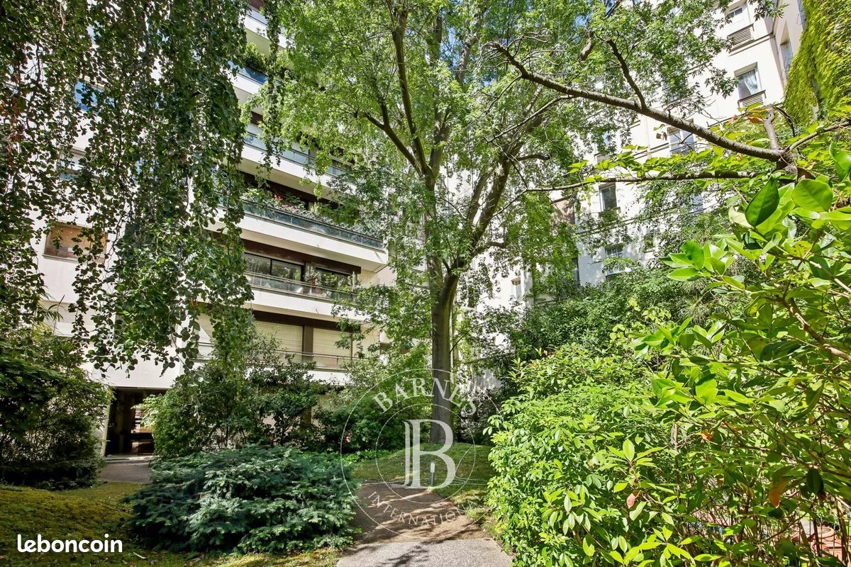 Appartement 1 pièce 14 m² · à Paris · 14 m² · 235 000 €