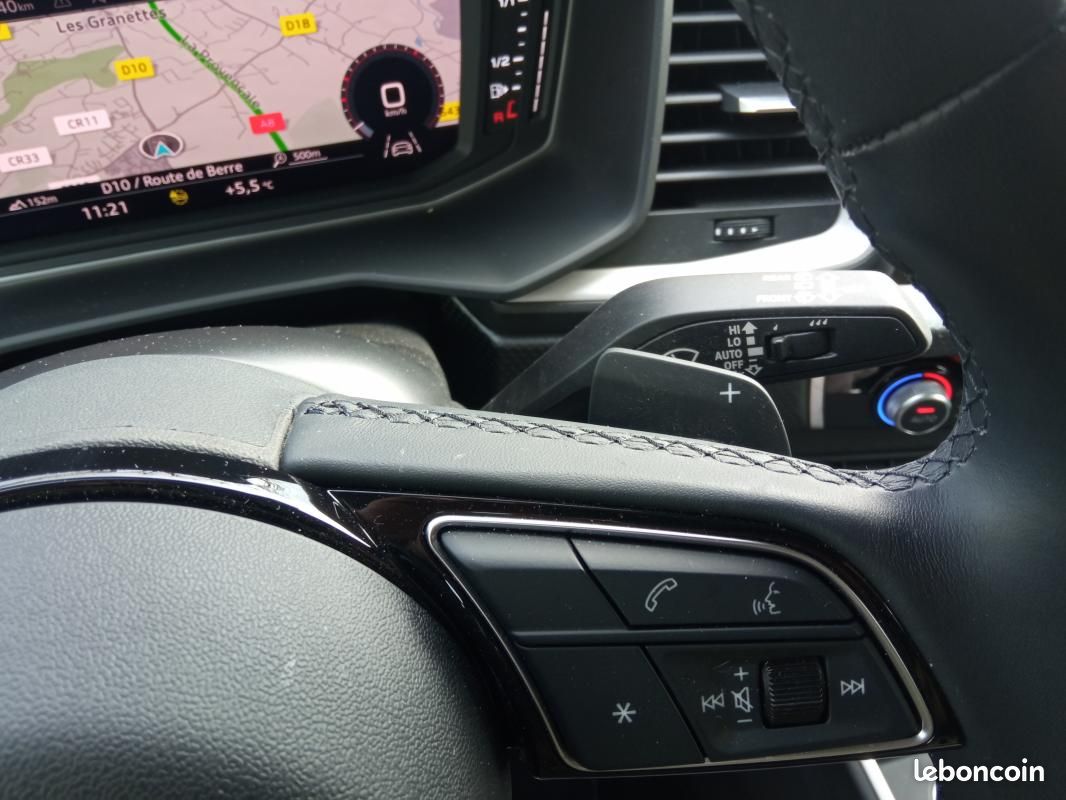 Audi A1 sportback 30 TFSI 110 ch S tronic 7 Avus (image 8)