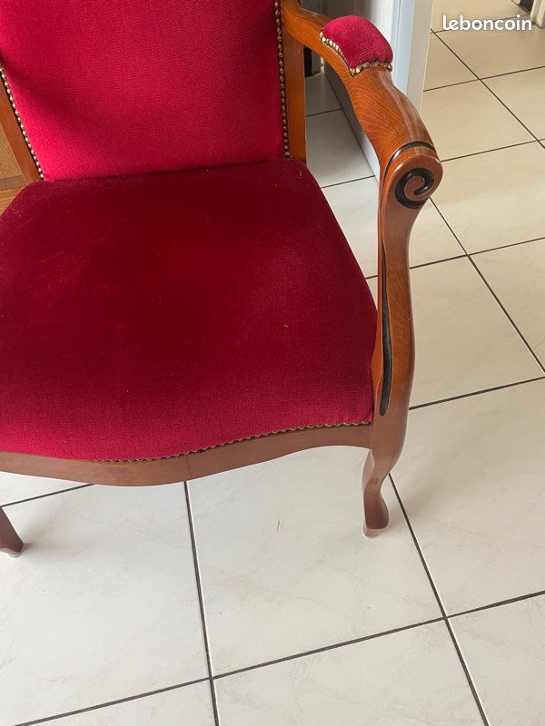 Fauteuil Voltaire avec revêtement en velours Bordeaux (image 3)