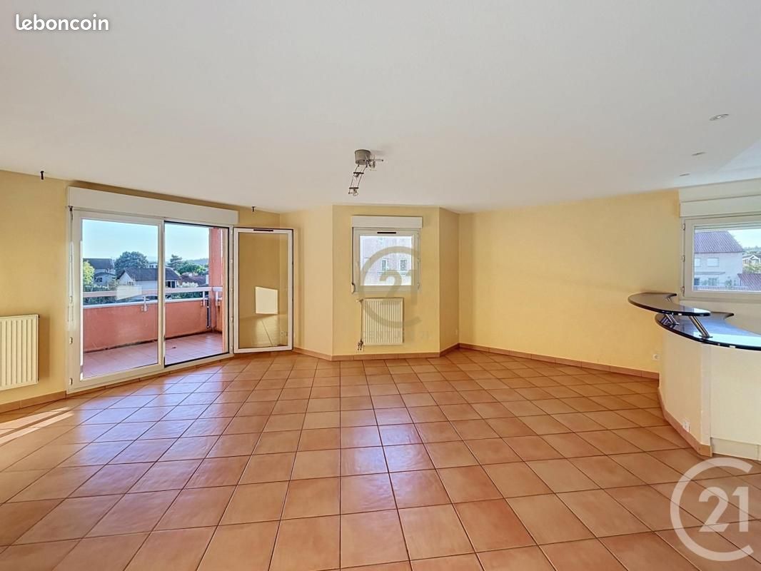 Appartement 3 pièces 75 m² · à Brignais · 75 m² · 980 €/mois