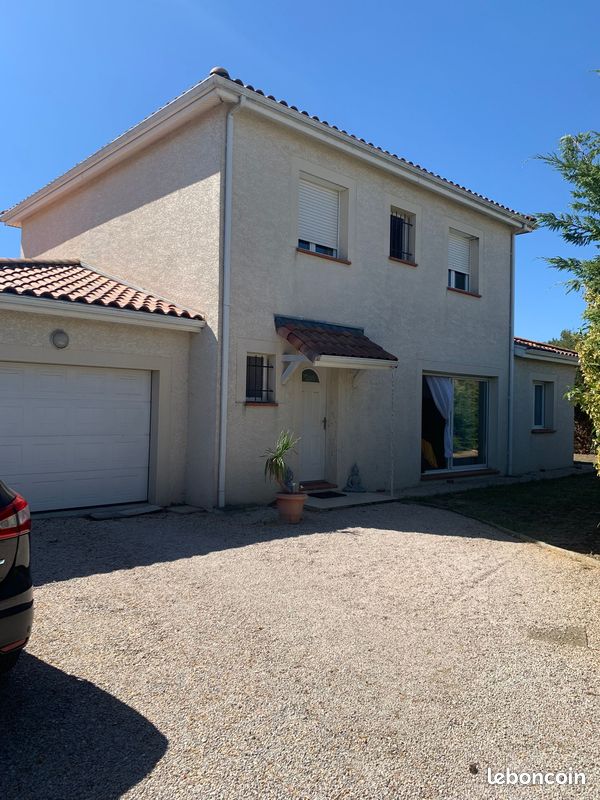 Maison 6 pièces 165 m² · à Aussonne · 165 m² · 1 650 €/mois