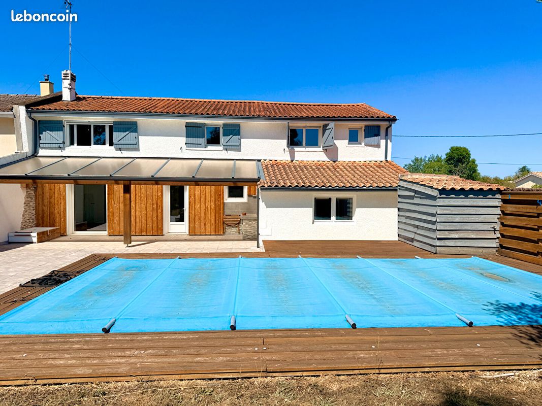 Maison 5 pièces 127 m² · à Saint-Sulpice-Et-Cameyrac · 127 m² · 334 000 €