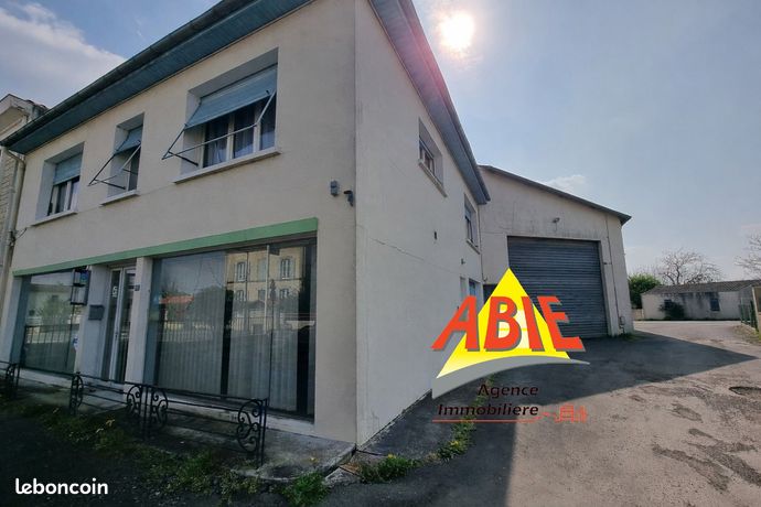 Maison 11 pièces 145 m²