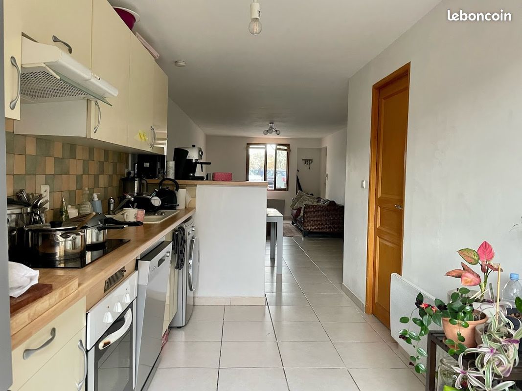 Appartement 2 pièces 52 m² · à Jouques · 52 m² · 780 €/mois