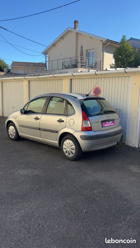 🍀AFFAIRES A SAISIR CITROËN C3 1.4 75 CV 194 500KM GARANTIES 3 mois 🍀 (image 5)