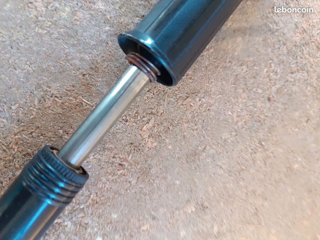 Pompe à Vélo Zéfal SP3 - Longueur 450mm/510mm, Bon état, Fabrication Française