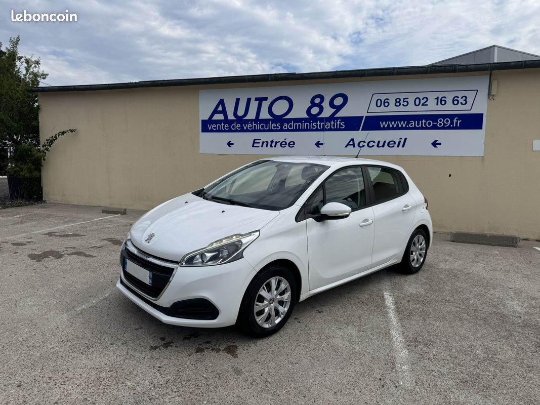 PEUGEOT 208 1.0i 68ch (image 1)