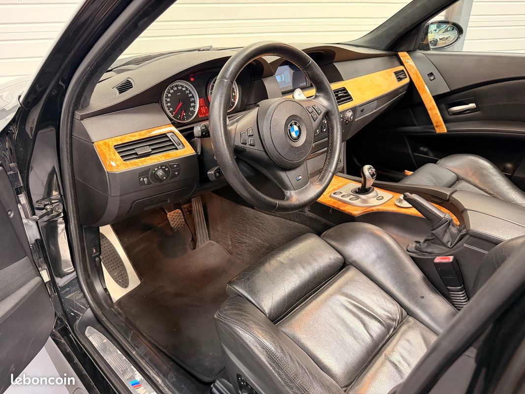 Bmw m5 e60 v10 - sieges chauffants av/ar - sieges av electriques - ciel de toit alcantara- toit ouvrant - g (image 10)
