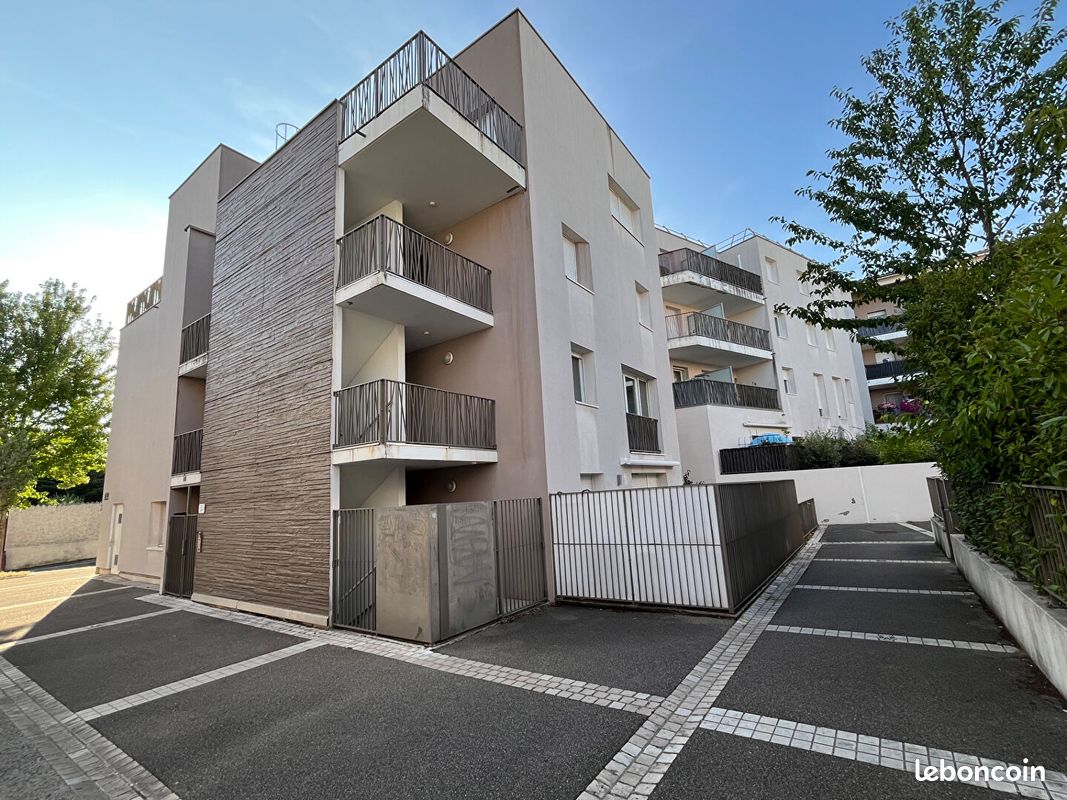 Appartement 2 pièces 44 m² · à Irigny · 44 m² · 178 000 €