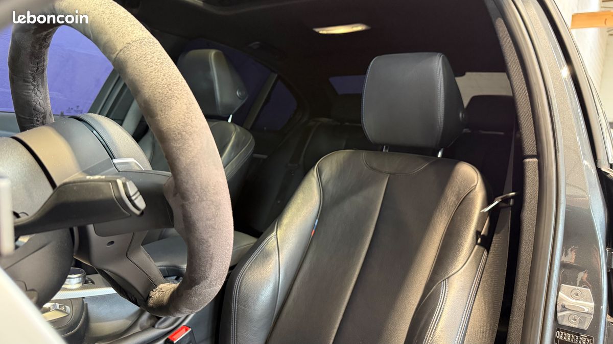 BMW Série 330e 252ch M Sport - Stage 2 - Éthanol - Suivi complet - Caméras 360 - Toit ouvrant - Harman Kardon - Apple CarPlay - Affichage tête haute - 390 ch (image 14)