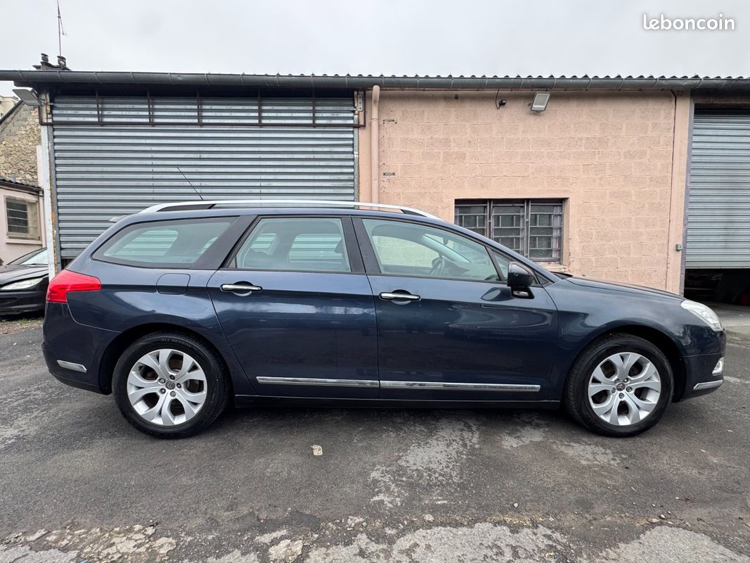 CITROEN C5 BREAK 1.6l HDI 110CH CONFORT (image 4)