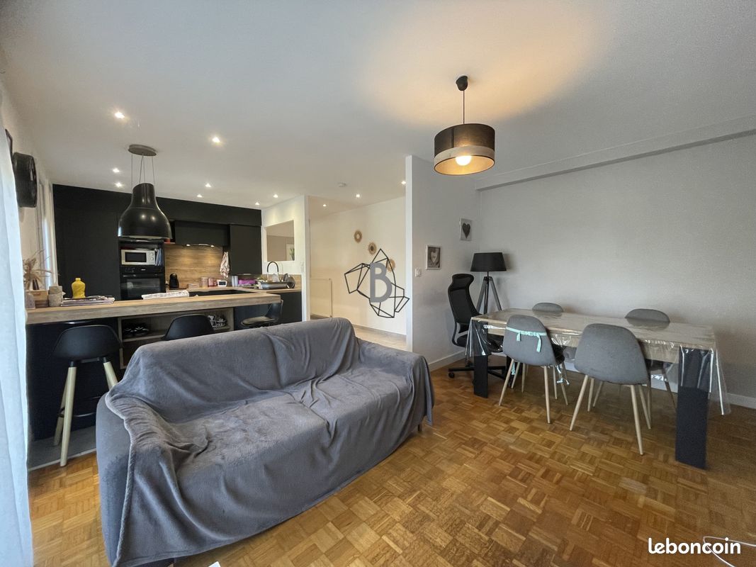 Appartement 3 pièces 82 m² · à Rodez · 82 m² · 760 €/mois