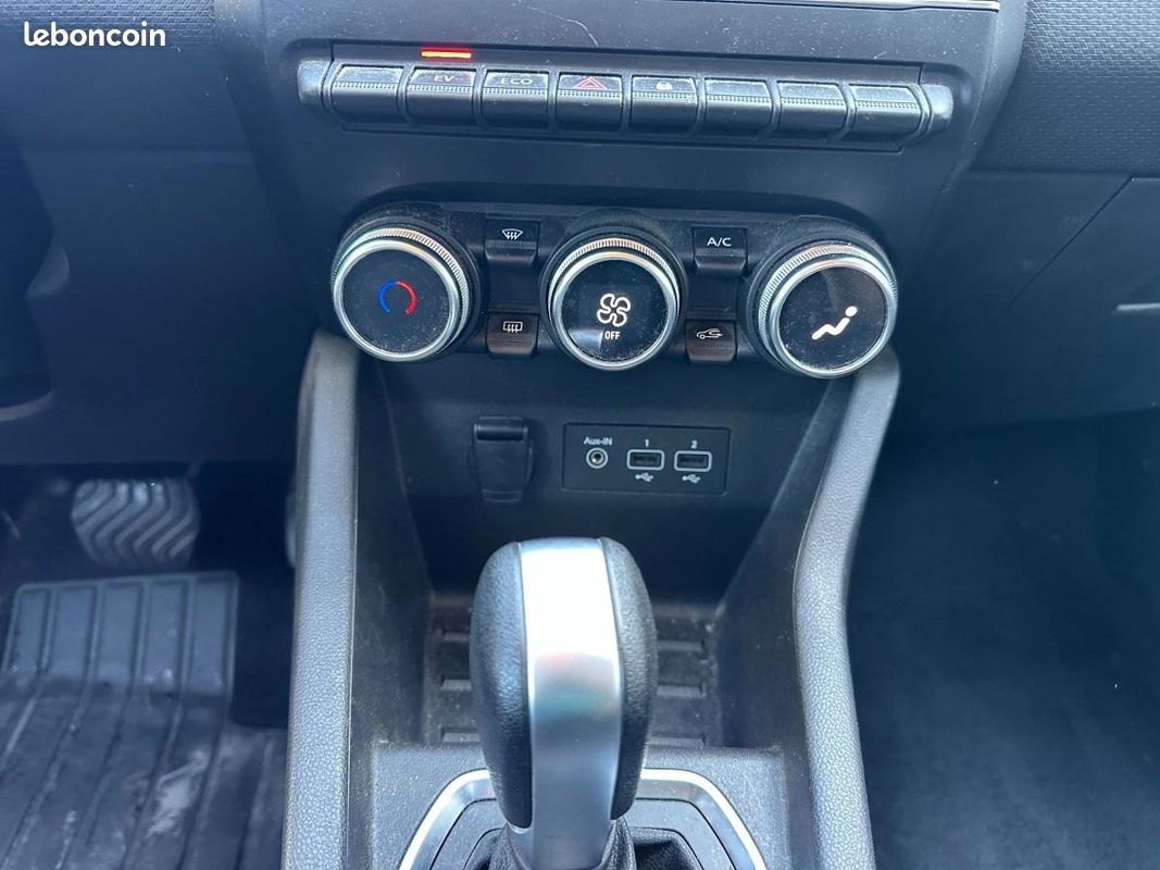 Renault Clio 1.6 E-TECH 140H 90 HYBRID FULL-HYBRID BUSINESS BVA (image 19)