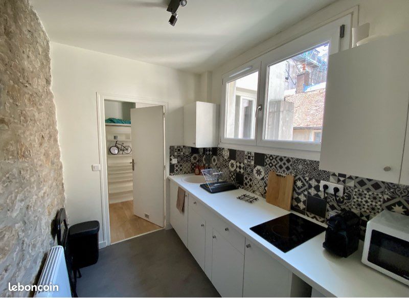 Appartement 1 pièce 18 m² · à Besançon · 18 m² · 525 €/mois