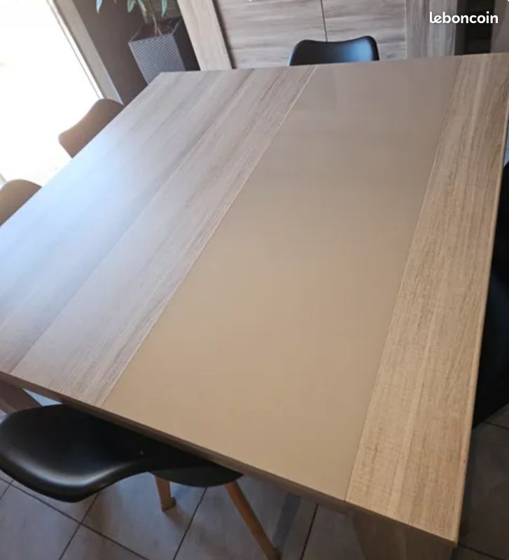 Table de salle à manger (image 2)
