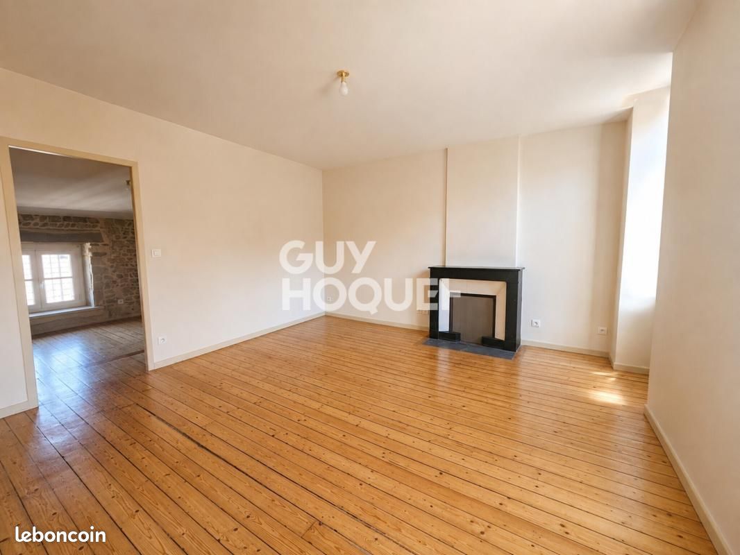 Appartement 3 pièces 70 m² · à Bourg-en-Bresse · 70 m² · 144 000 €