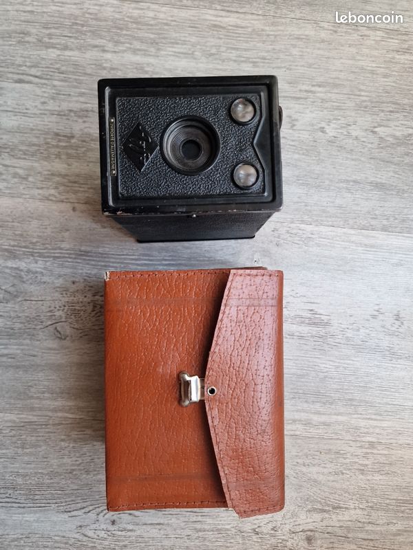 Appareil Photo Vintage AGFA Avec étui En Cuir – L'argentique Qui A Du Style !