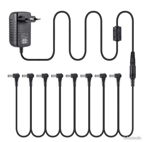Alimentation pour des pédales d'effets avec câble 8 voies 9V 1A (image 1)