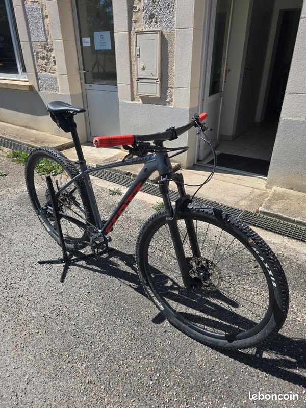 VTT Scott (image 1)