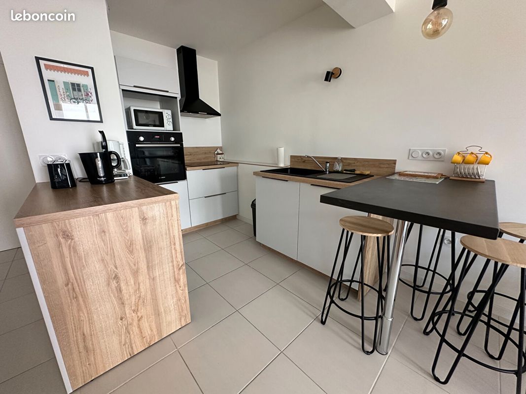 Appartement 2 pièces 44 m² · à La Rochelle · 44 m² · 837 €