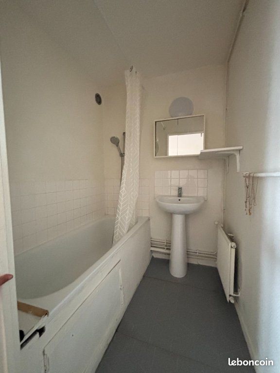 Appartement 1 pièce 27 m² · à Marquette-lez-Lille · 27 m² · 471 €